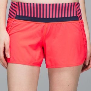 Lululemon Run Times Short *4-way Stretch 4"
Electric Coral / Narrow Bold Stripe